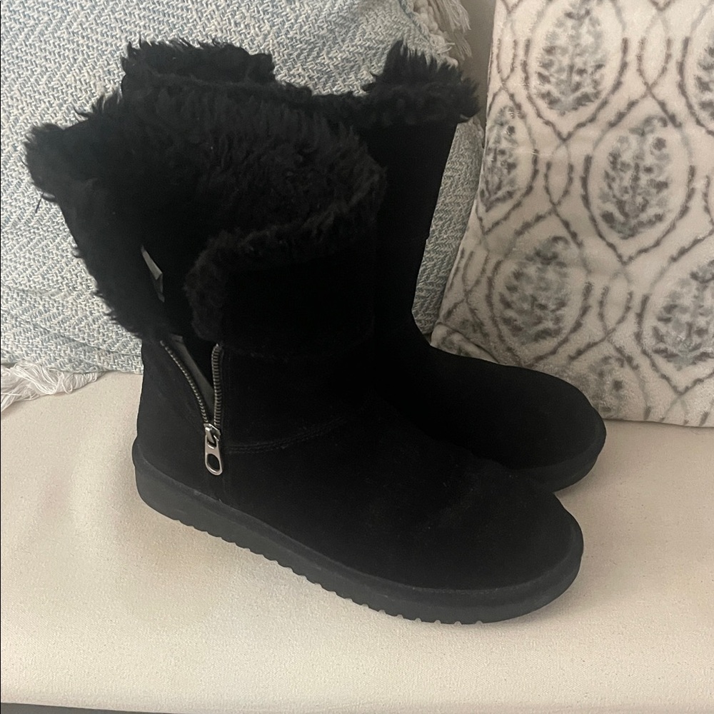 Koolaburra Black Shearling Winter Boots